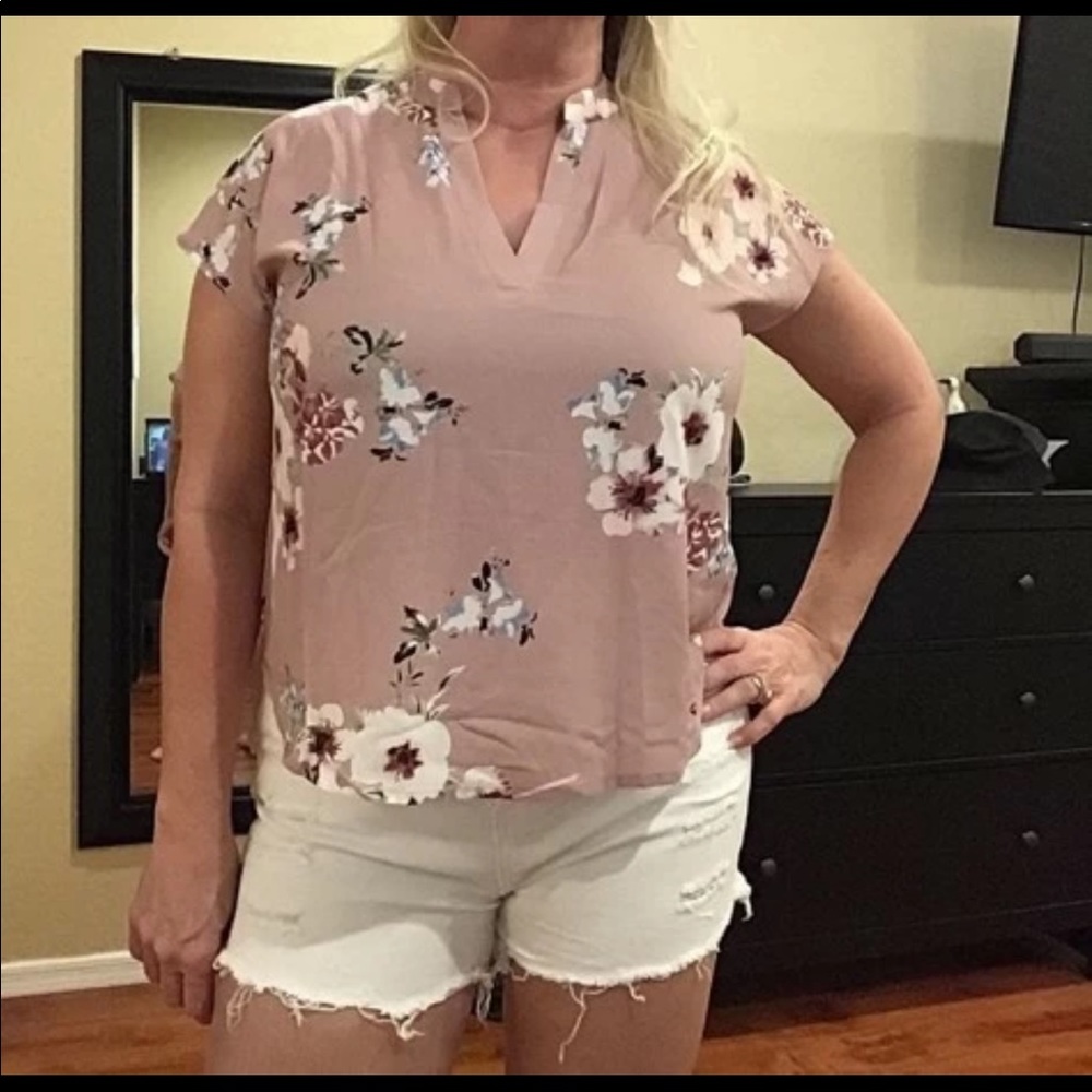 Notch Neck Floral Print Batwing Sleeve Top in Pink